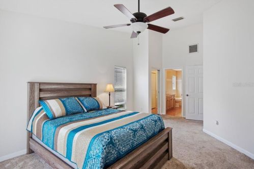 17709 Emerald Green Pl, Tampa FL 33647-2547 exterior