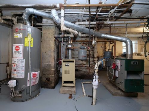 6636 Washtenaw Ave, Chicago IL 60629-1718 exterior