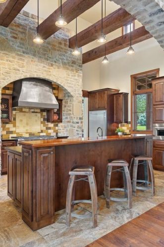 17837 Flagler Dr, Austin TX 78738-7630 exterior