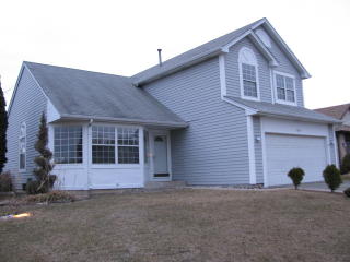 1304 Aspen Ct, Hoffman Estates, IL 60120-4700