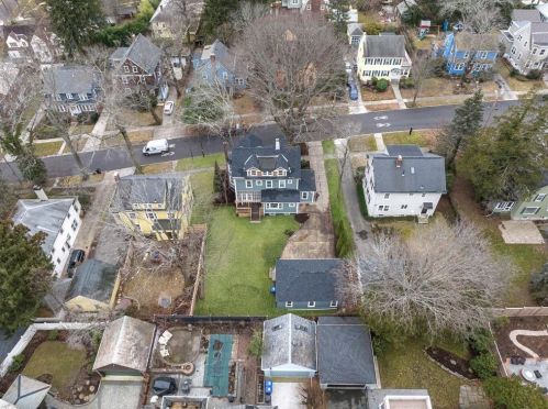 294 Doyle Ave, Providence RI  02906-3355 exterior