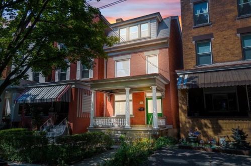 224 Mathilda St, Pittsburgh PA 15224-0021 exterior