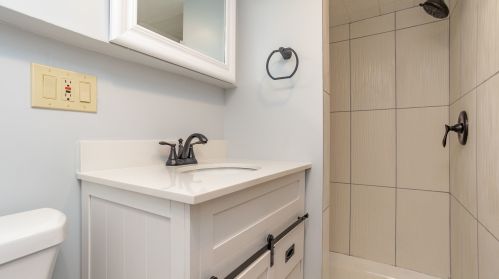 4242 Mcvicker Ave, Chicago IL  60634-1632 exterior