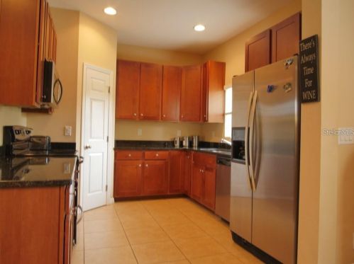 3627 Bay Heights Way, Tampa FL  33611-1548 exterior