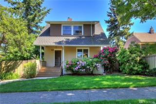 1918 45th Ave, Seattle WA  98116-1913 exterior