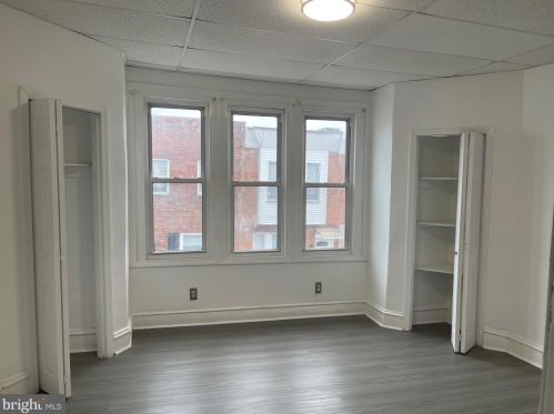 2602 Marshall St, Philadelphia PA 19148-4612 exterior