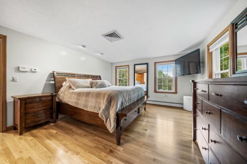 3 Arrowhead Dr, Concord NH  03304-5013 exterior