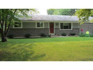 5527 Saint Stephens St, Saint Paul MN  55112-1211 exterior