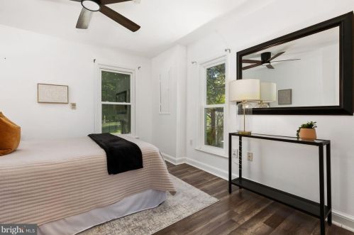 13763 Travilah Rd, Rockville MD 20850-3532 exterior