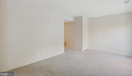 15901 Indian Hills Ter, Rockville MD 20855-2626 exterior