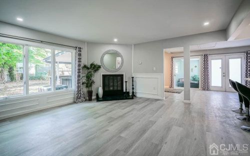 37 Sunrise Rd, Old Bridge NJ  08857-1435 exterior