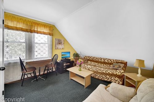 5029 Eddy St, Chicago IL 60641-3550 exterior