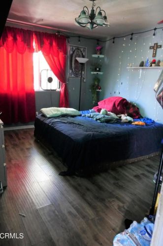 326 Roosevelt Ave, Oxnard CA 93030-3680 exterior