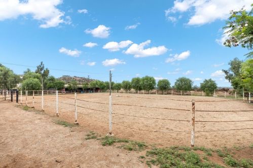 19030 Santa Rosa Mine Rd, Perris CA 92570-7769 exterior