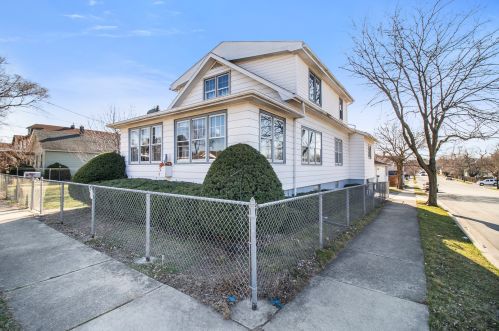 463 Herkimer St, Joliet IL 60432-1811 exterior