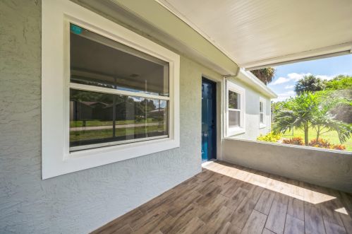 2006 48th St, Fort Pierce, FL 34947-1624