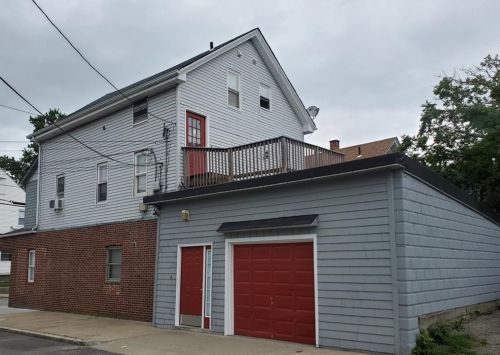 272 Smith St, Providence RI 02911-3307 exterior