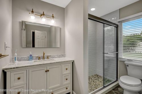 21 Georgian Bay Dr, Morganville NJ exterior