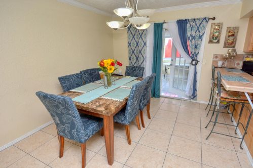 1450 Portillo Rd, Fort Pierce FL 34952-4984 exterior