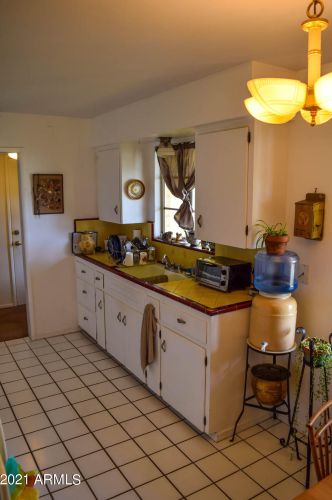 7543 18 Ave, Phoenix AZ 85021-7909 exterior