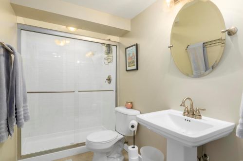 21 Winnetka Ln, Saint Louis MO 63122-3252 exterior