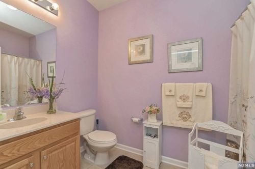 1108 Gatherings Dr, Paterson NJ 07508-1378 exterior