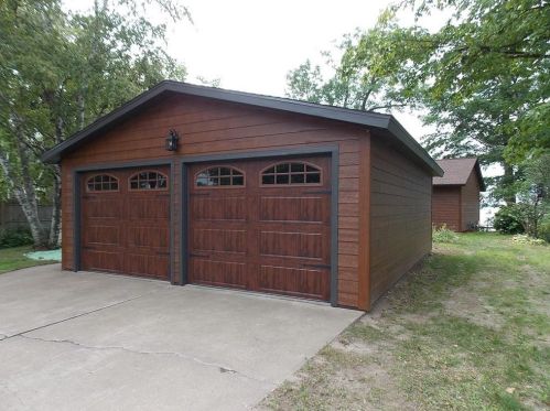 2063 22 1/2 Ave, Canton WI 54868-9718 exterior