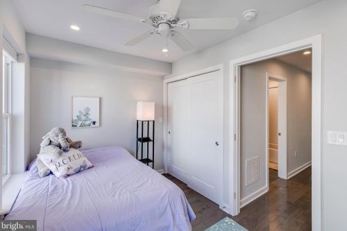 617 Emily St, Philadelphia PA 19148-2529 exterior