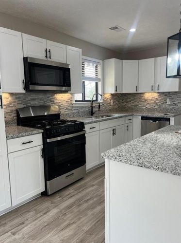 2831 Broxton Mill Ct, Lithonia GA  30039-6279 exterior