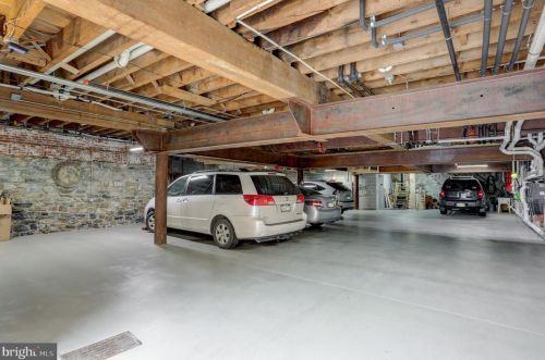 220 Prince St, Lancaster PA 17603-5878 exterior