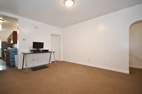 224 Ophelia St, Pittsburgh PA 15213-4230 exterior