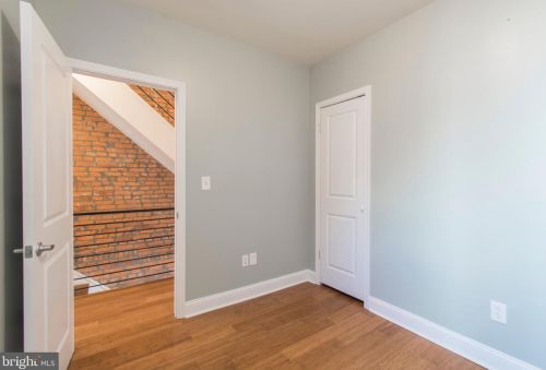 1338 22nd St, Philadelphia PA 19146-4241 exterior