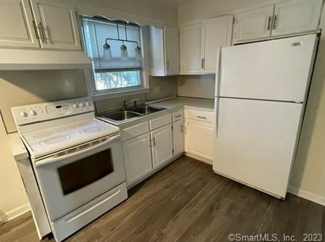 288 Gravel St, Meriden CT  06450-4663 exterior