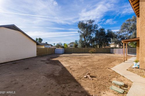 15802 37 Dr, Phoenix AZ 85029-1144 exterior