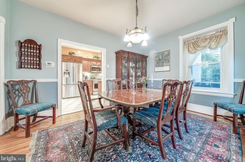 7909 Ardleigh St, Philadelphia PA 19118-3414 exterior