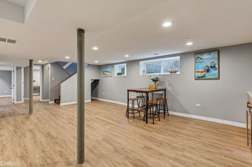 3337 Newcastle Ave, Chicago IL  60634-3752 exterior