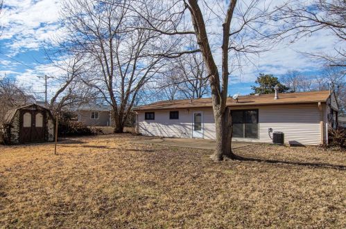 9300 Macon Ave, Saint Louis MO 63134-3432 exterior