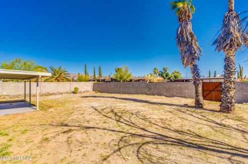 3051 Eastview Ave, Tucson AZ  85730-2905 exterior