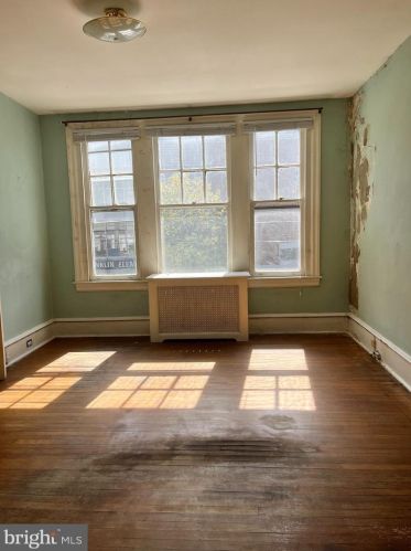 513 Cheltenham Ave, Philadelphia PA 19120-1701 exterior