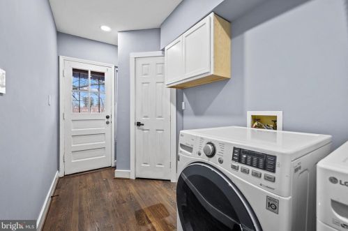 432 Burbank St, Washington DC 20019-4229 exterior