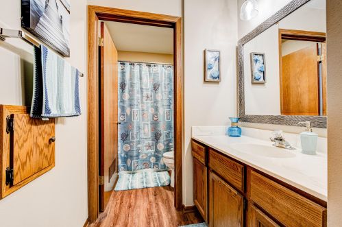 3801 College Ave, Milwaukee WI  53221-4540 exterior