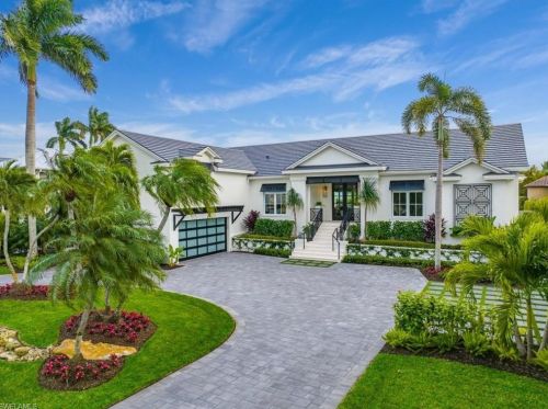 640 17 Ave, Naples FL 34102-7410 exterior