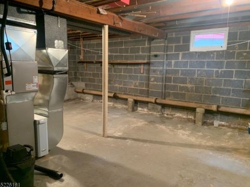 248 Camden Rd, Parsippany NJ 07054-3106 exterior