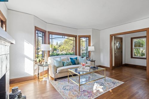 1368 Hopkins St, Berkeley CA 94707-2634 exterior