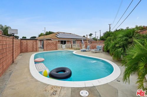 4150 Hines Ave, Riverside CA 92505-2910 exterior