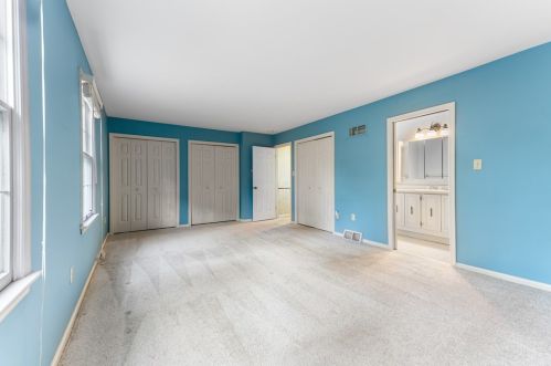 214 Allenberry Cir, Pittsburgh PA 15234-1002 exterior