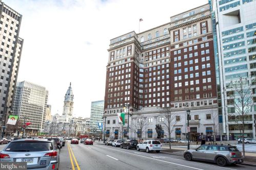 1600 Arch St, Philadelphia PA 19103-2028 exterior