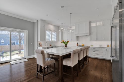 292 Fremont Ave, Elmhurst IL 60126-2200 exterior