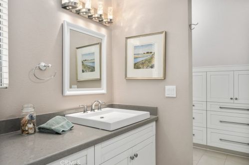 14402 Raintree Rd, Tustin CA  92780-6930 exterior