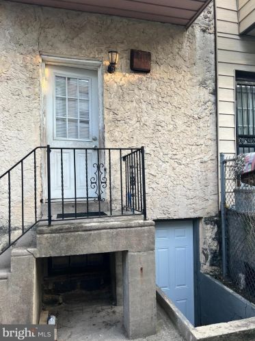 5531 Addison St, Philadelphia PA 19143-1107 exterior